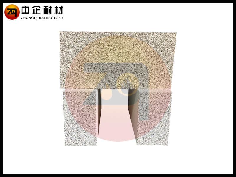 聚轻隔热砖（莫来石）